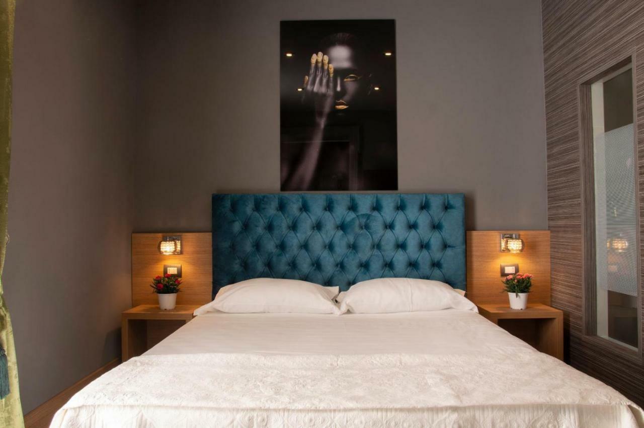 Umberto I° Suite & Spa Napoli Exterior foto