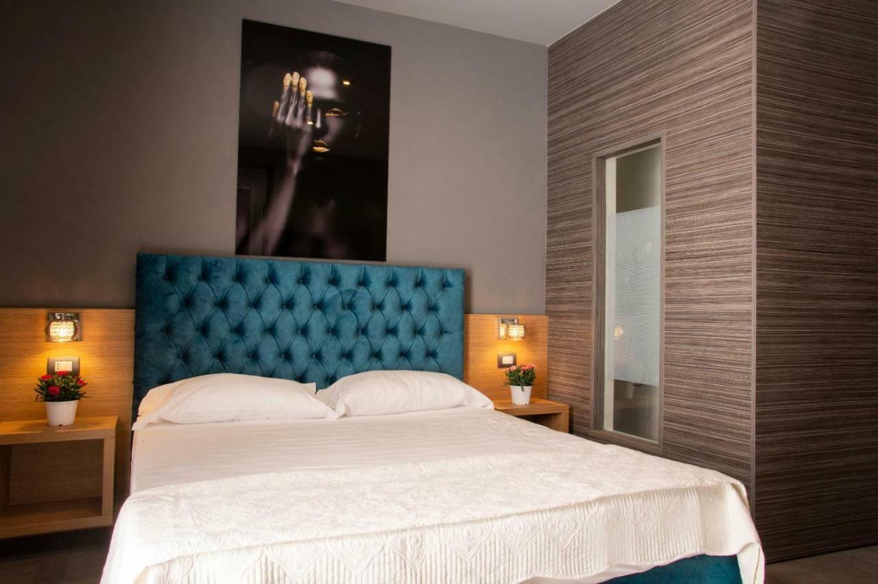 Umberto I° Suite & Spa Napoli Exterior foto
